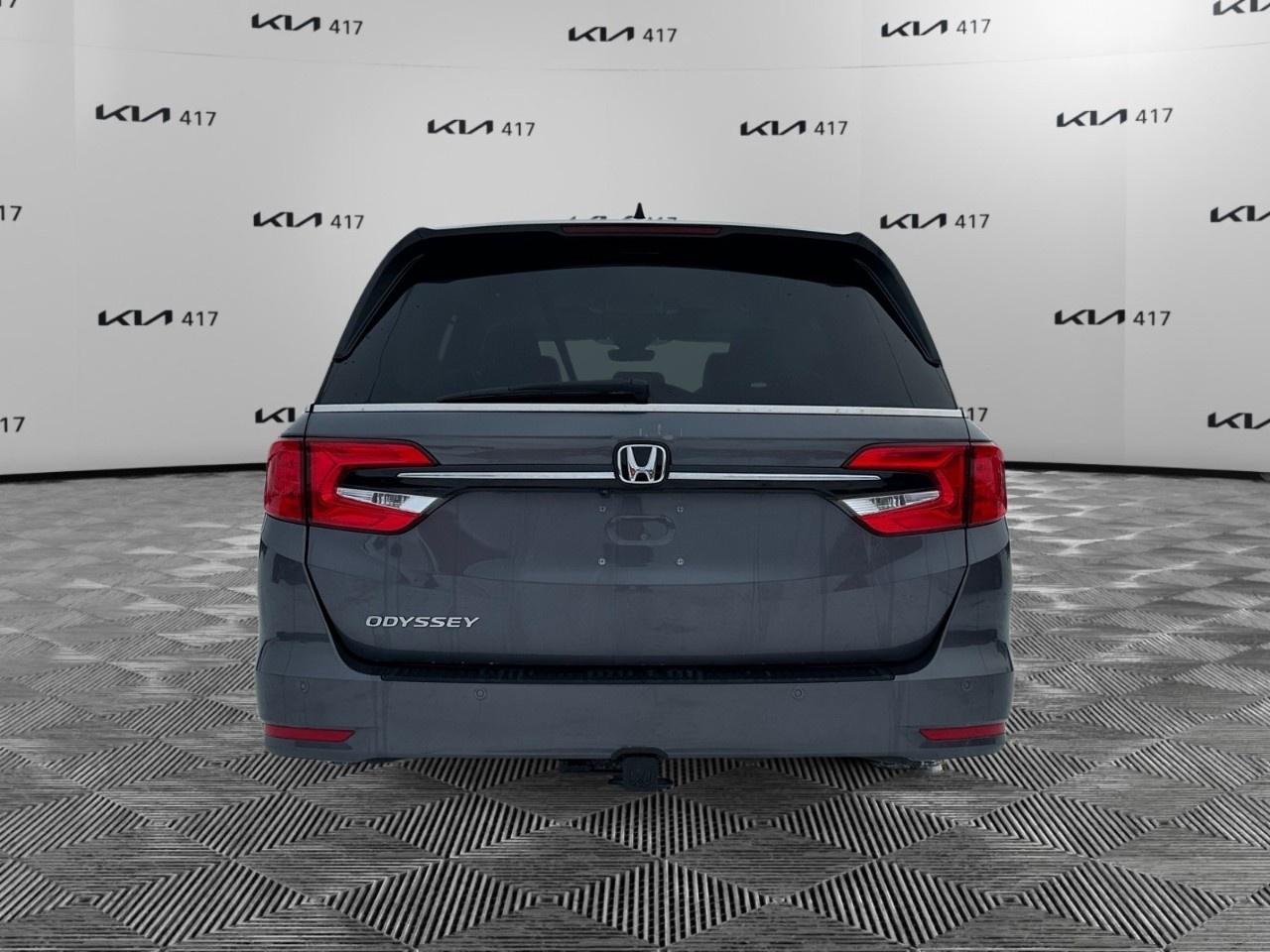 2022 Honda Odyssey EX-L RES Auto Photo3