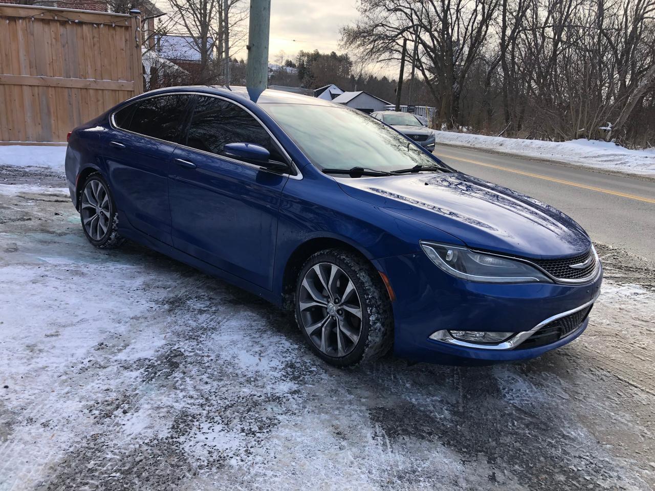 2015 Chrysler 200 C Photo