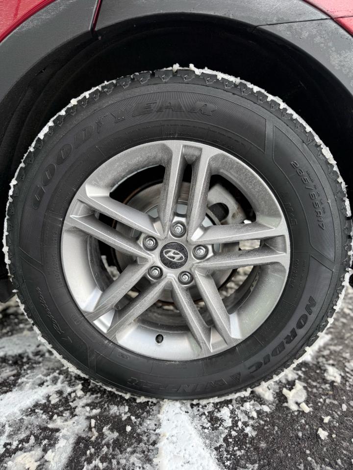 2017 Hyundai Santa Fe Sport Luxury Photo