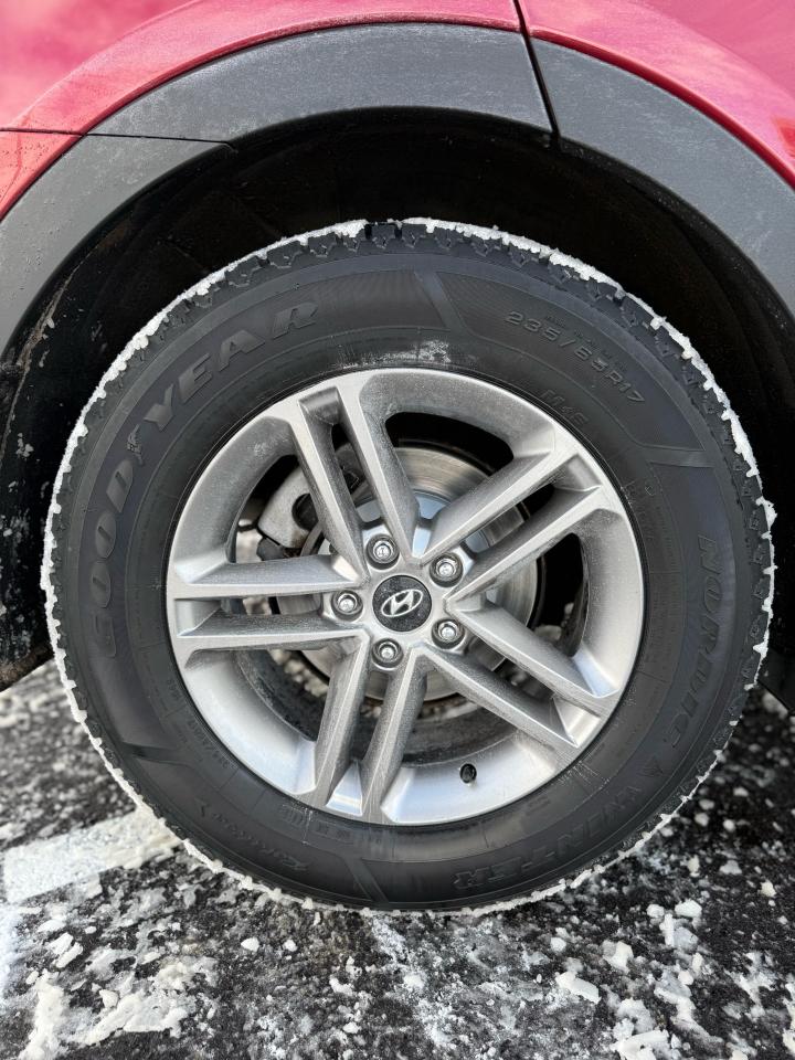 2017 Hyundai Santa Fe Sport Luxury Photo