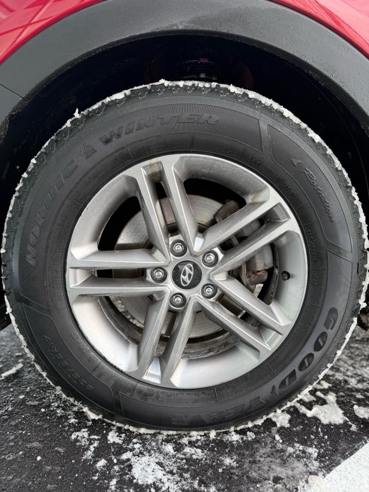 2017 Hyundai Santa Fe Sport Luxury Photo