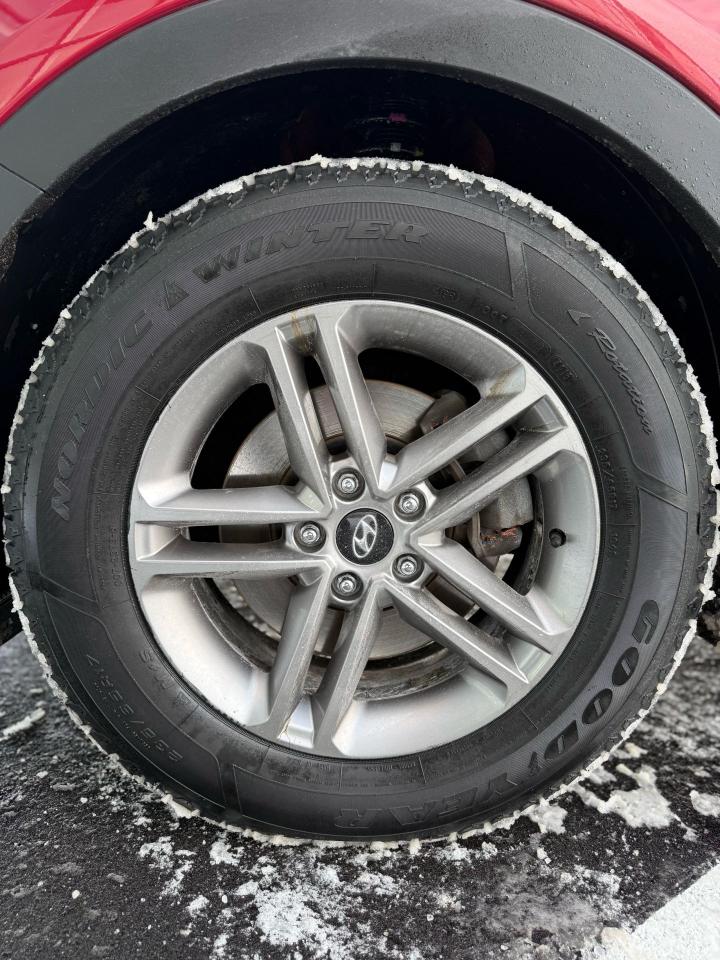 2017 Hyundai Santa Fe Sport Luxury Photo