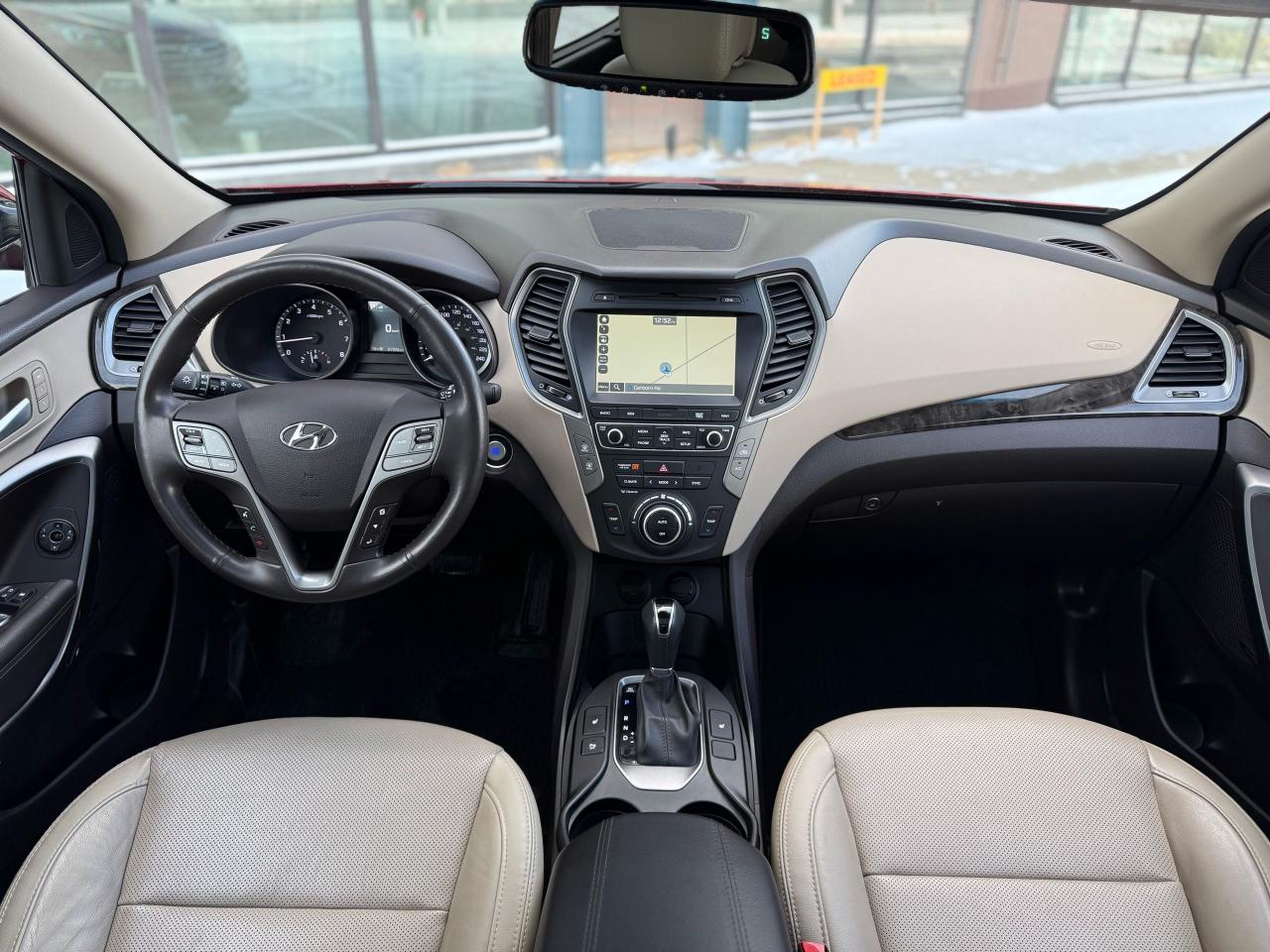 2017 Hyundai Santa Fe Sport Luxury Photo