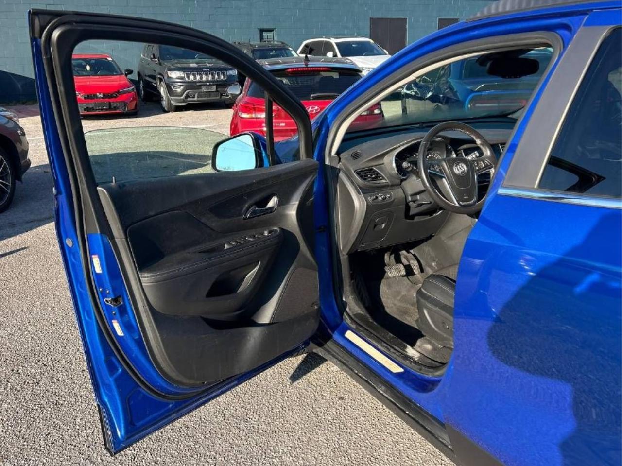 2018 Buick Encore Sport Touring ONLY 77K! REMOTE START, POWER SEAT! Photo12