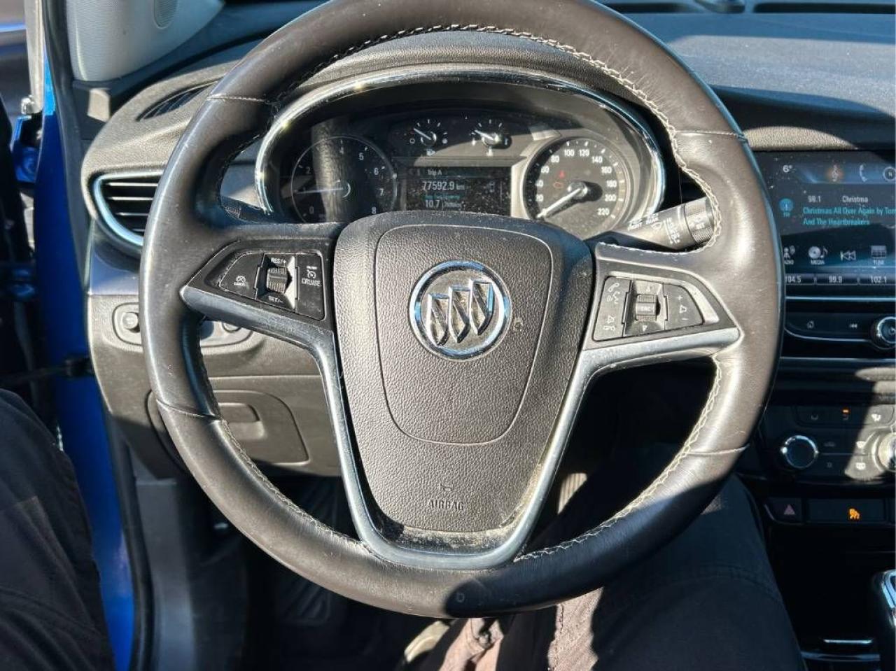 2018 Buick Encore Sport Touring ONLY 77K! REMOTE START, POWER SEAT! Photo14