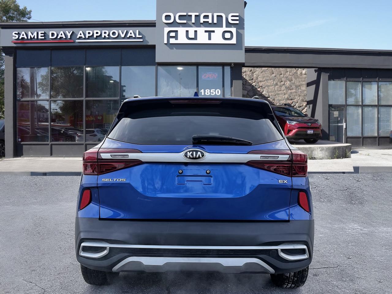 2021 Kia Seltos EX AWD Photo4