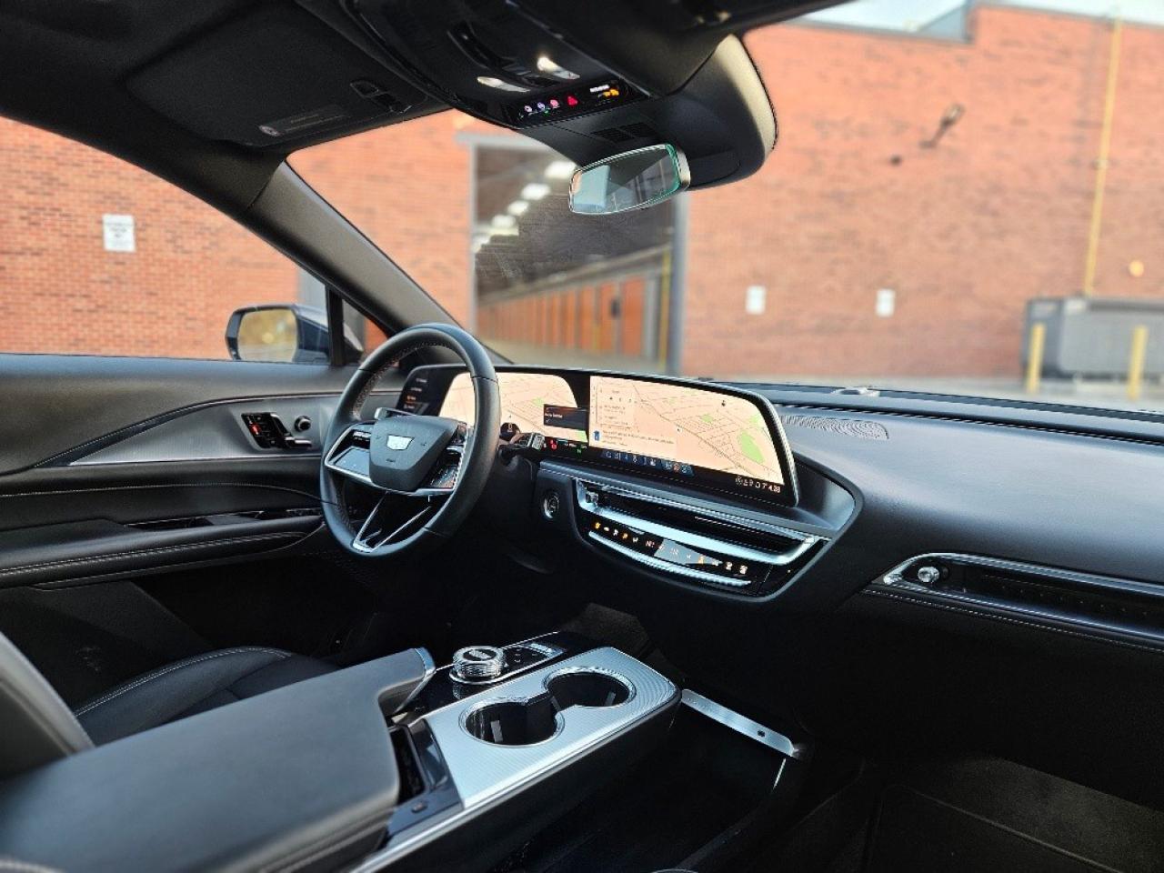 2024 Cadillac LYRIQ TECH-505KM EV RANGE-FULL WARRANTY-CLEAN CARFAX Photo