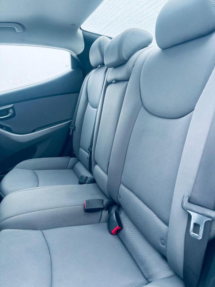 2013 Hyundai Elantra GT 5dr Hatchback Automatic GL *Ltd Avail* Photo