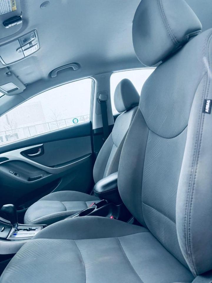 2013 Hyundai Elantra GT 5dr Hatchback Automatic GL *Ltd Avail* Photo