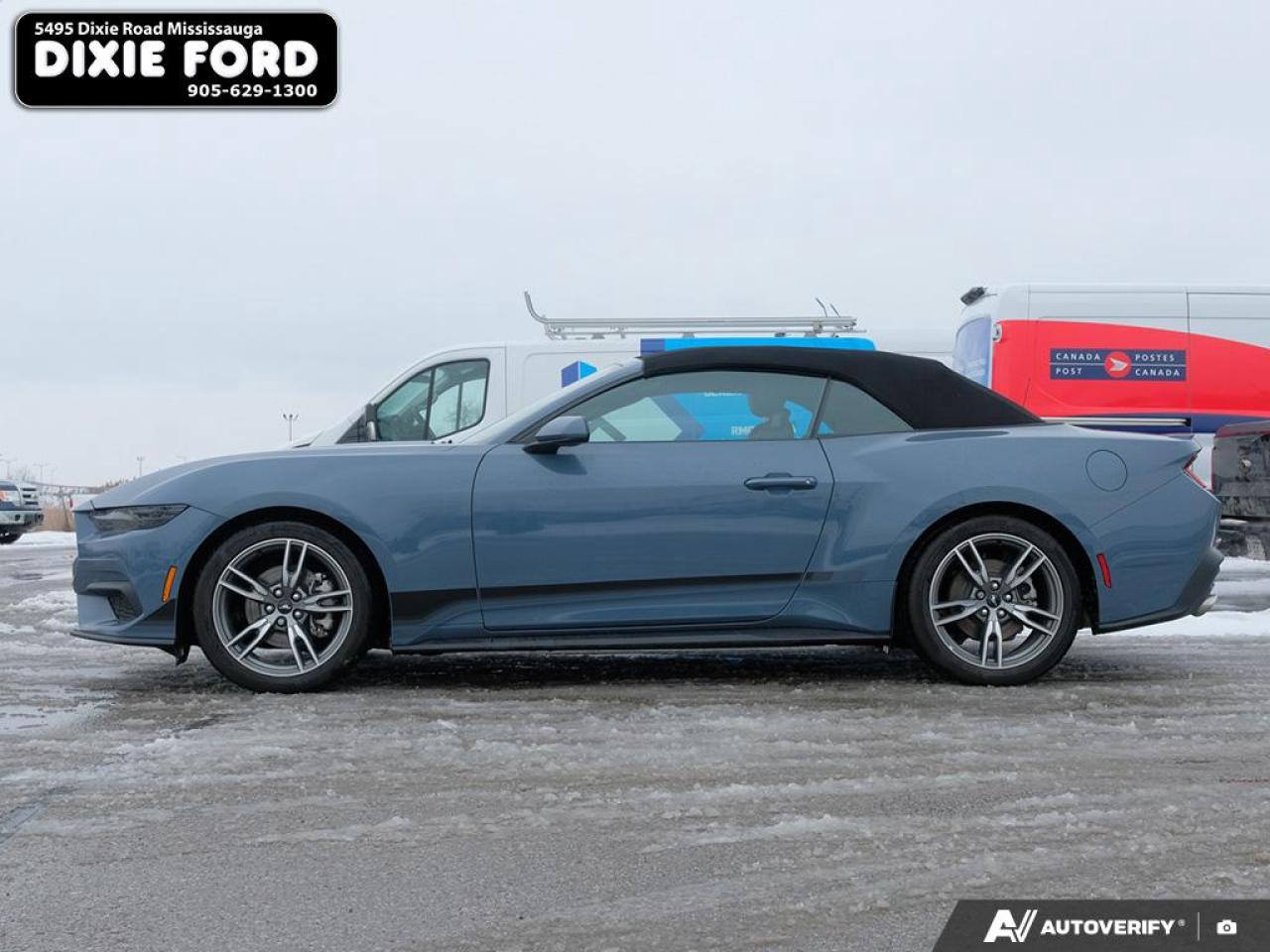 2025 Ford Mustang EcoBoost Premium Photo2