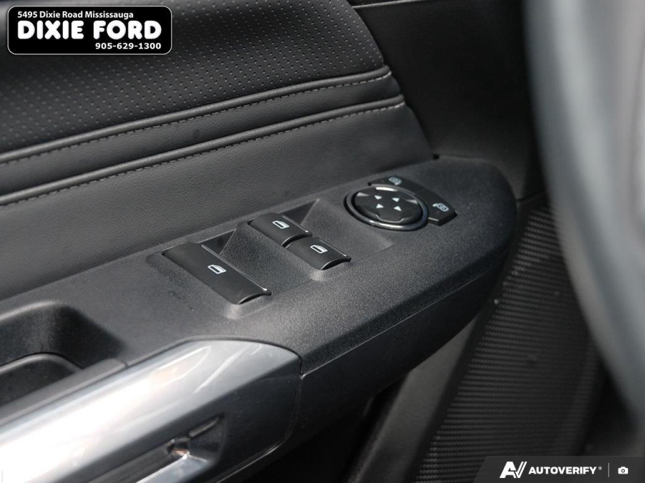 2025 Ford Mustang EcoBoost Premium Photo