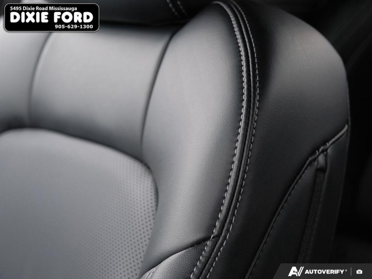 2025 Ford Mustang EcoBoost Premium Photo