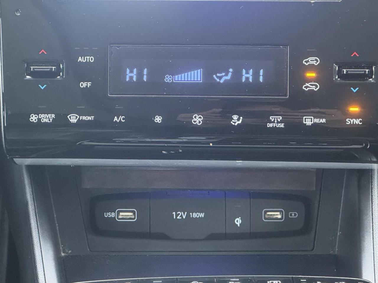 2022 Hyundai Tucson Hybrid Luxury AWD Photo