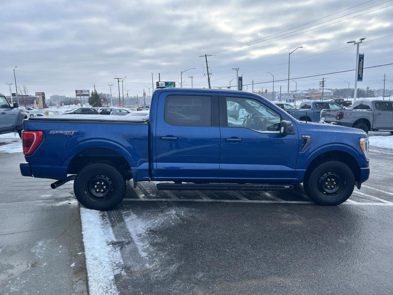 2022 Ford F-150 XLT Photo3