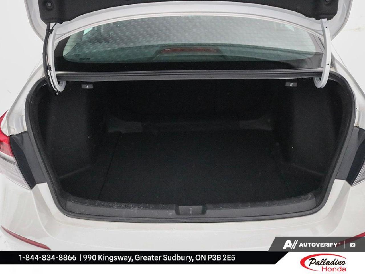 2023 Honda Civic SEDAN LX Photo