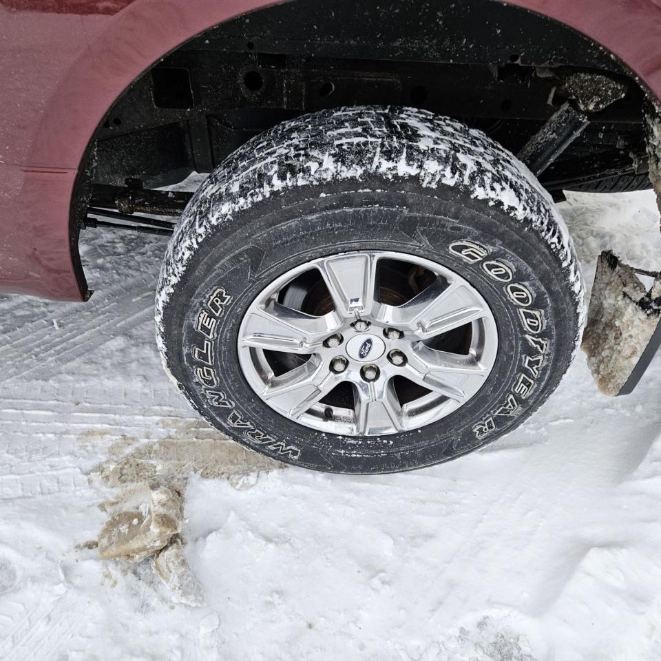 2016 Ford F-150 302AXLT, HEATED SEATS, LONG BOX, XTR, LOCAL TRADE! Photo