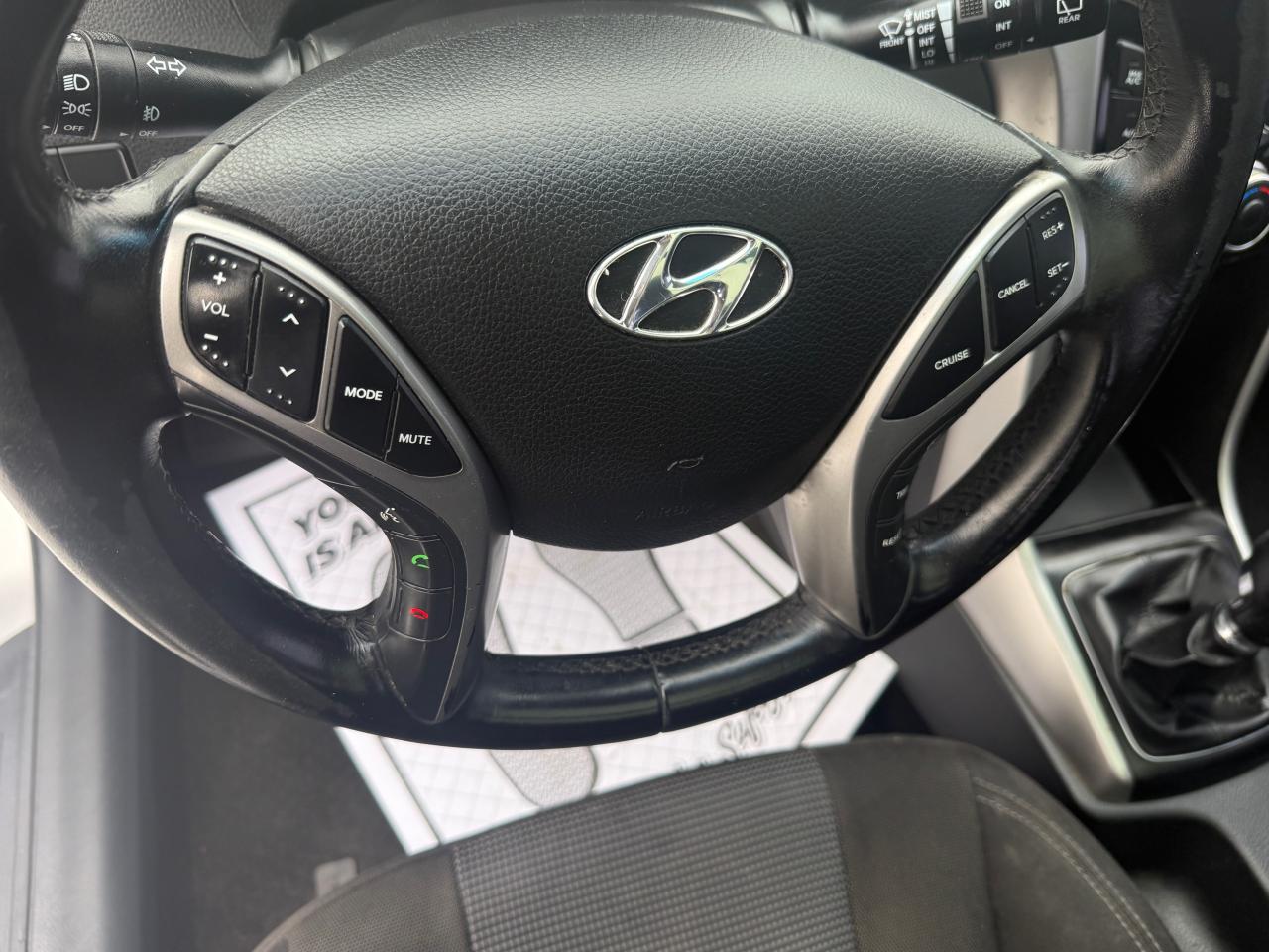 2013 Hyundai Elantra GT GLS Photo