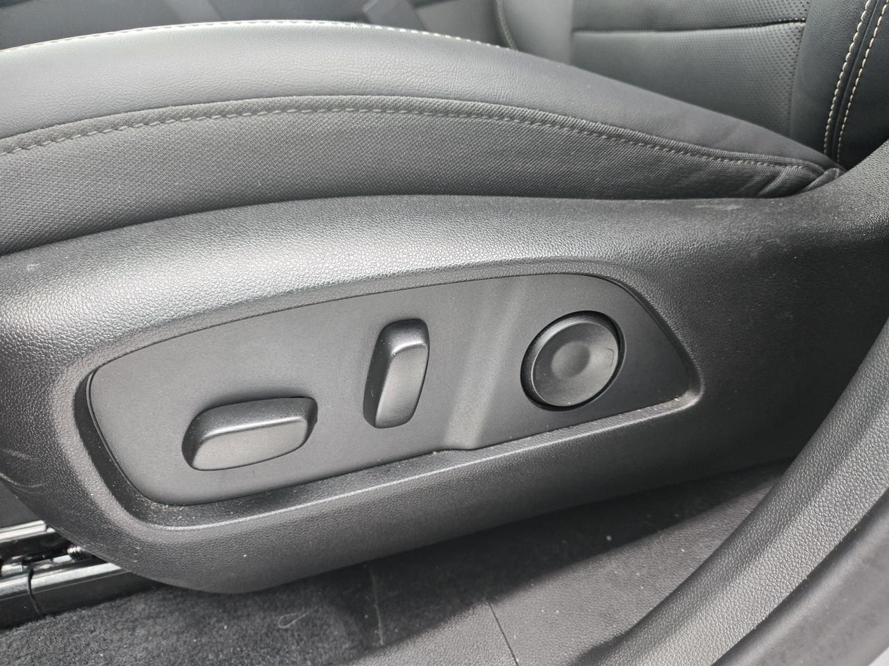 2025 GMC Terrain AWD Elevation Photo