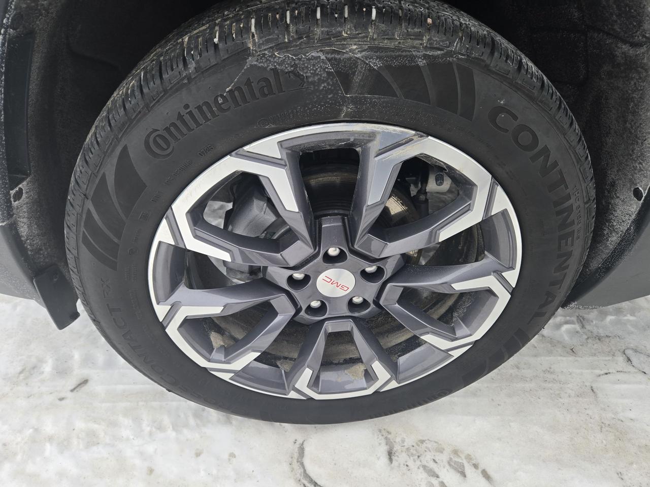 2025 GMC Terrain AWD Elevation Photo