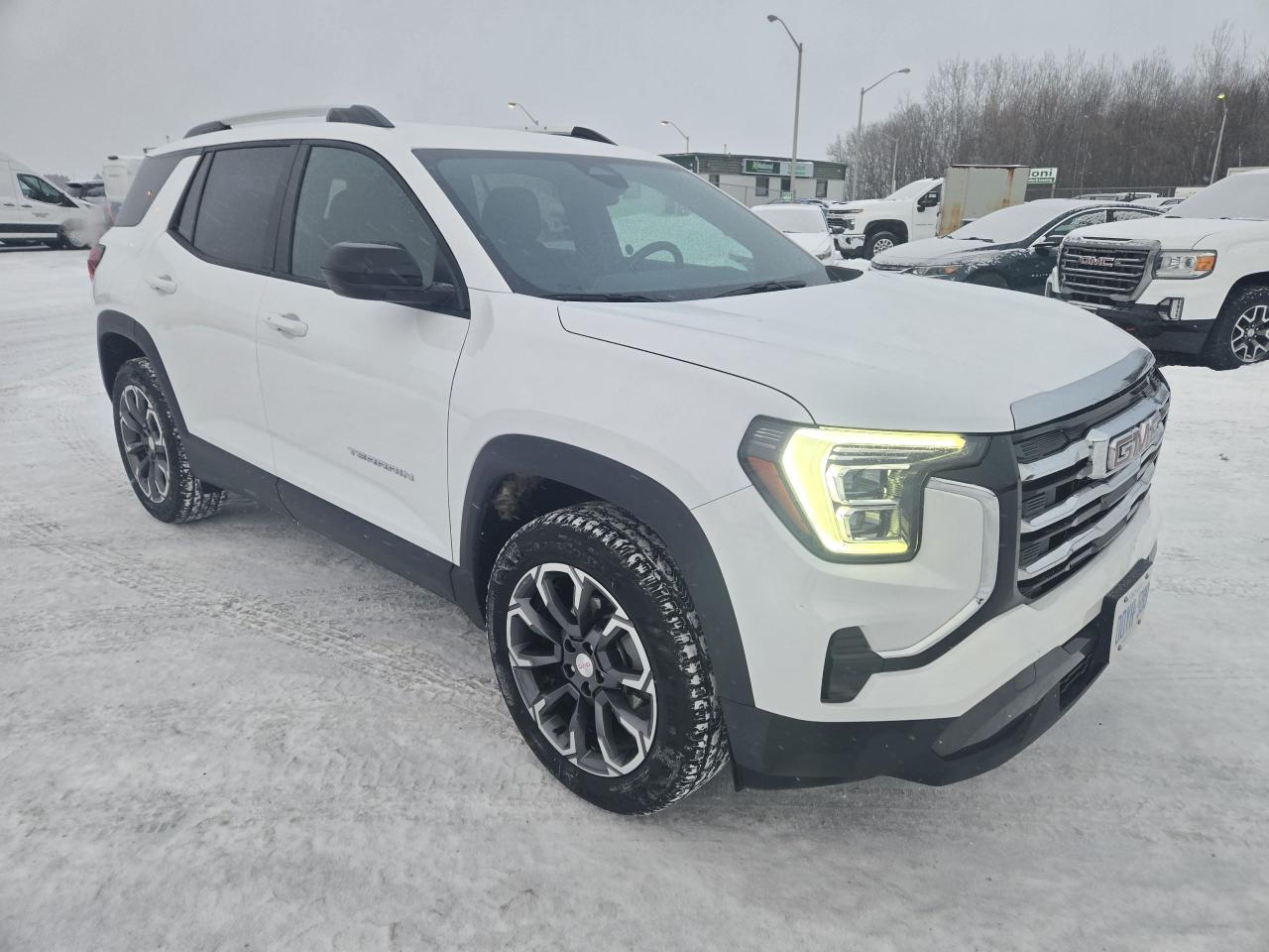 2025 GMC Terrain AWD Elevation Photo2