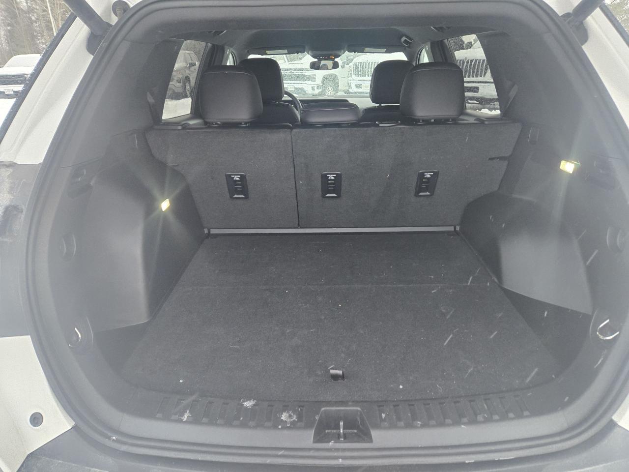 2025 GMC Terrain AWD Elevation Photo