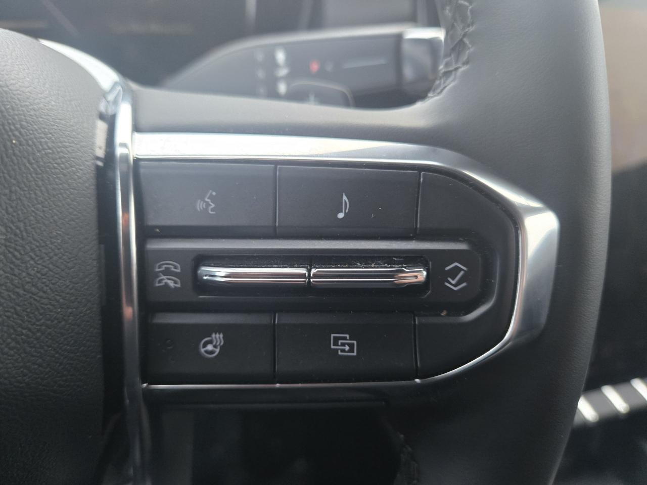 2025 GMC Terrain AWD Elevation Photo