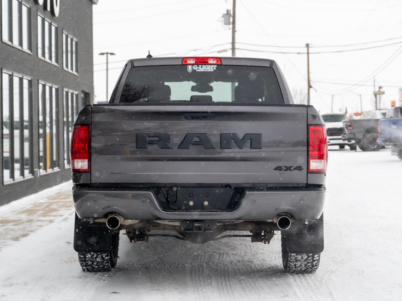 2023 RAM 1500 Classic EXPRESS Photo6