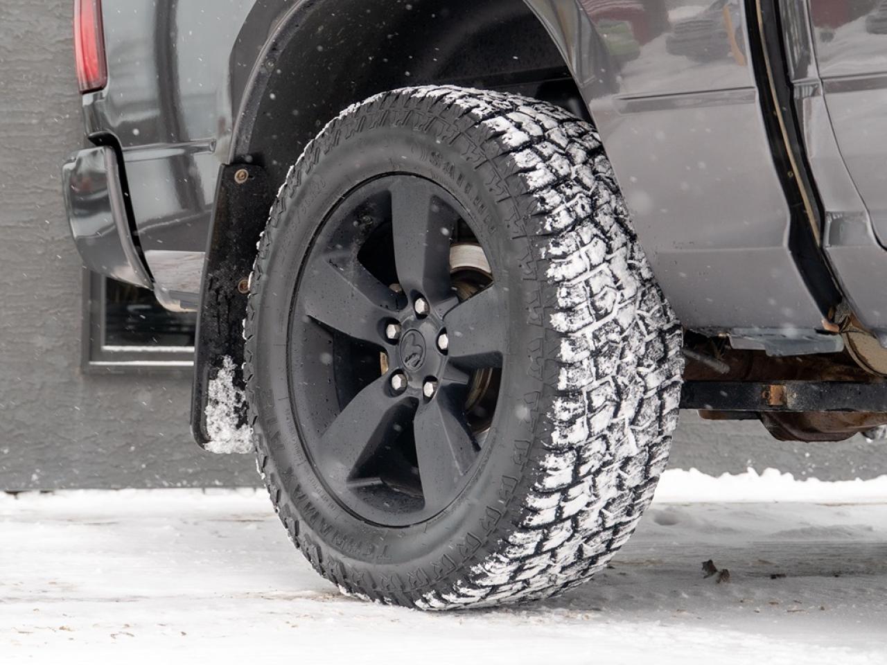 2023 RAM 1500 Classic EXPRESS Photo25