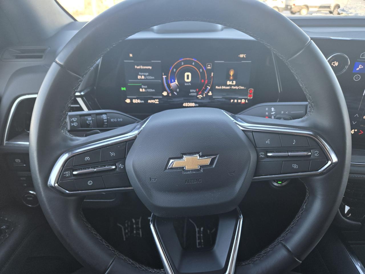 2025 Chevrolet Suburban LS Photo