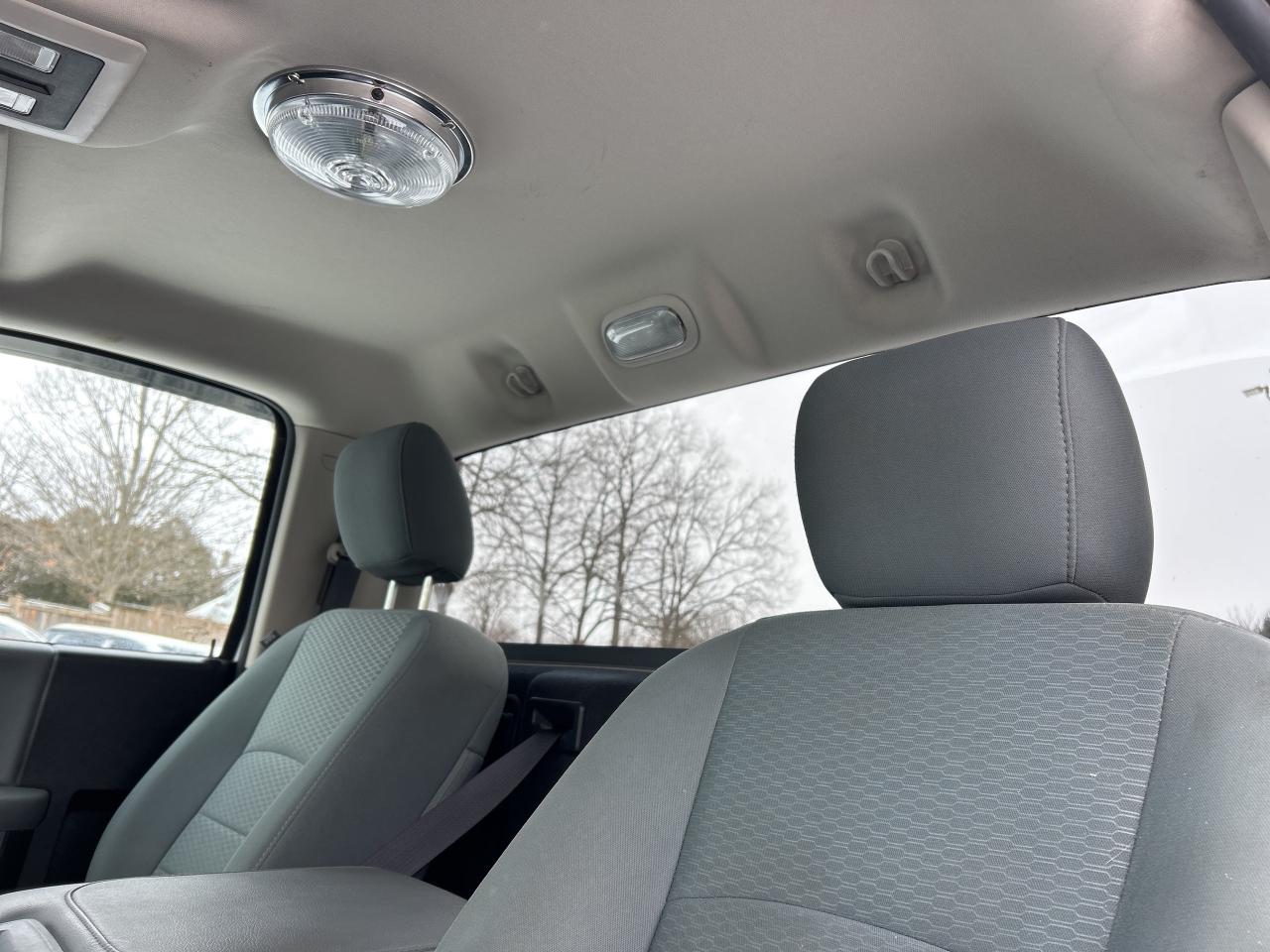 2015 RAM 2500 ST, HEAVY DUTY, 4X4, CLEAN CARFAX, LONG BOX! Photo