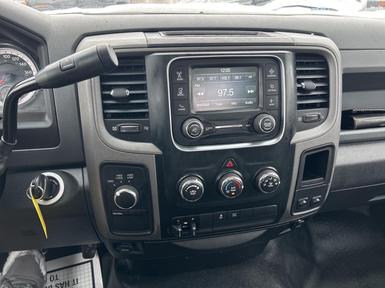 2015 RAM 2500 ST, HEAVY DUTY, 4X4, CLEAN CARFAX, LONG BOX! Photo