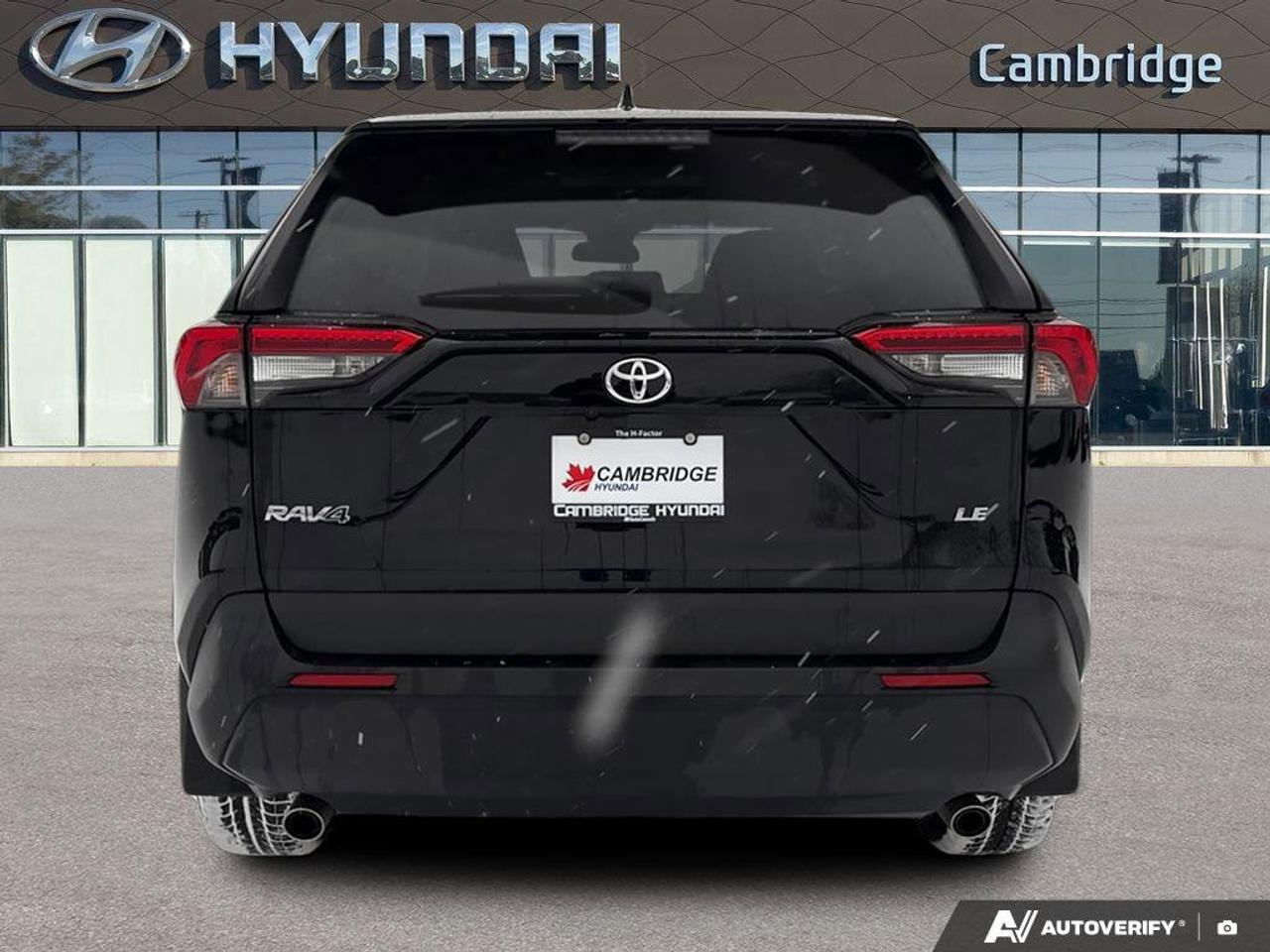 2022 Toyota RAV4 LE   CLEAN CARFAX   ONE OWNER   CARPLAY   HEATED S Photo