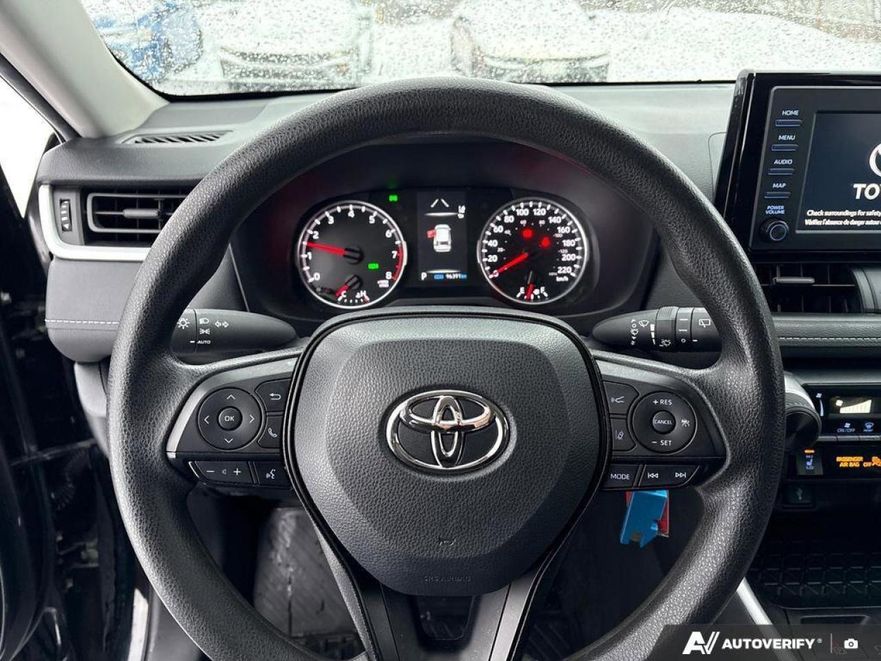 2022 Toyota RAV4 LE   CLEAN CARFAX   ONE OWNER   CARPLAY   HEATED S Photo