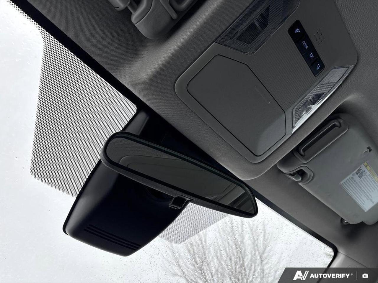 2022 Toyota RAV4 LE   CLEAN CARFAX   ONE OWNER   CARPLAY   HEATED S Photo