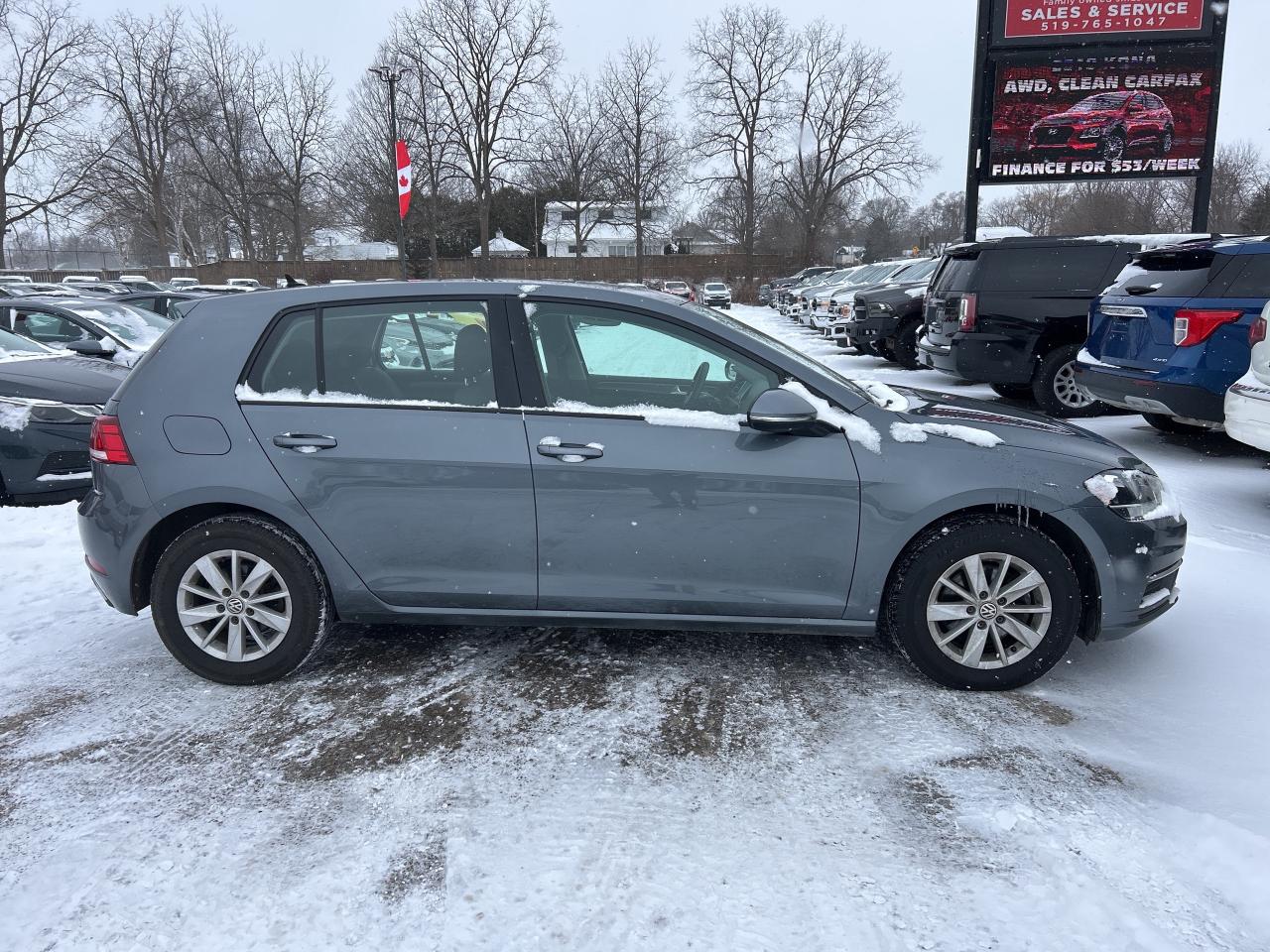 2020 Volkswagen Golf COMFORTLINE, CLEAN CARFAX, HEATED CLOTH SEATS! Photo