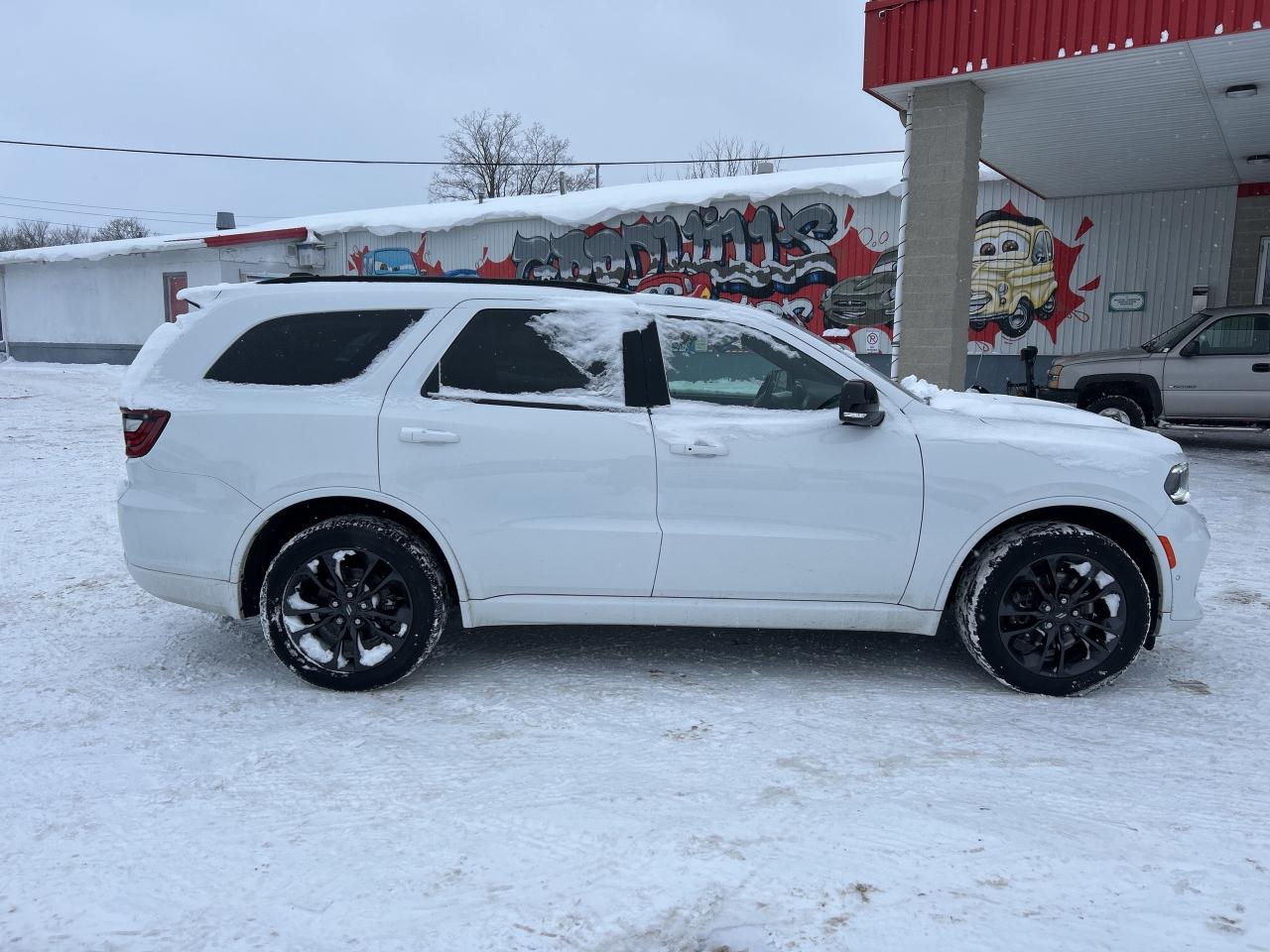 2023 Dodge Durango GT, 6 PASS, LOCAL TRADE, 1 OWNER, REMOTE START! Photo