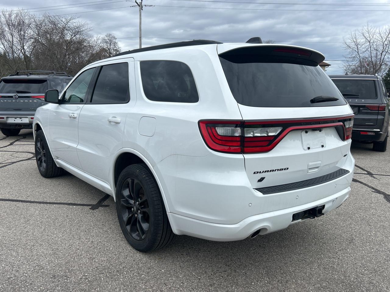 2023 Dodge Durango GT, 6 PASS, LOCAL TRADE, 1 OWNER, REMOTE START! Photo3