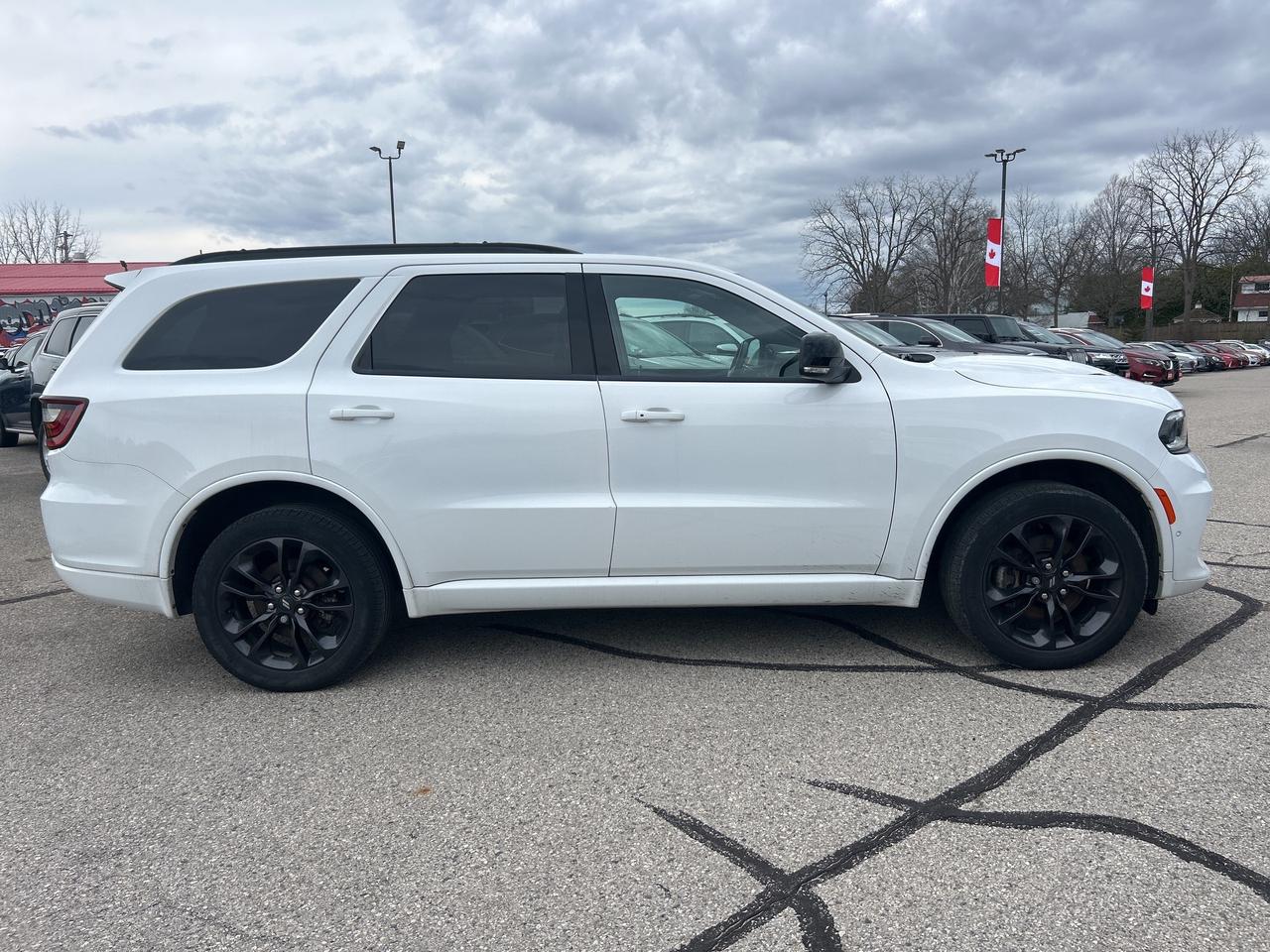 2023 Dodge Durango GT, 6 PASS, LOCAL TRADE, 1 OWNER, REMOTE START! Photo