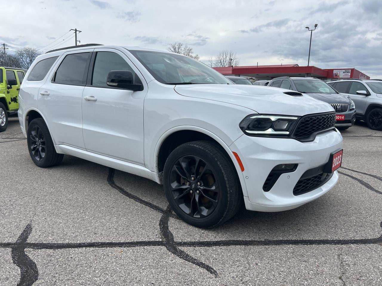 2023 Dodge Durango GT, 6 PASS, LOCAL TRADE, 1 OWNER, REMOTE START! Photo
