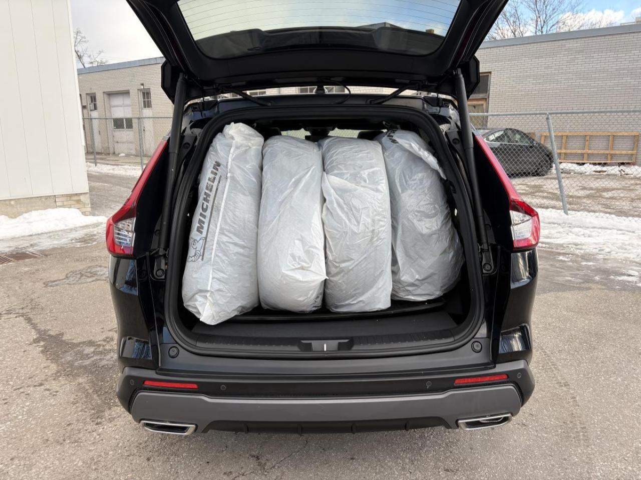 2026 Honda CR-V Hybrid Touring Honda Certified 7YR/160K Warranty Photo