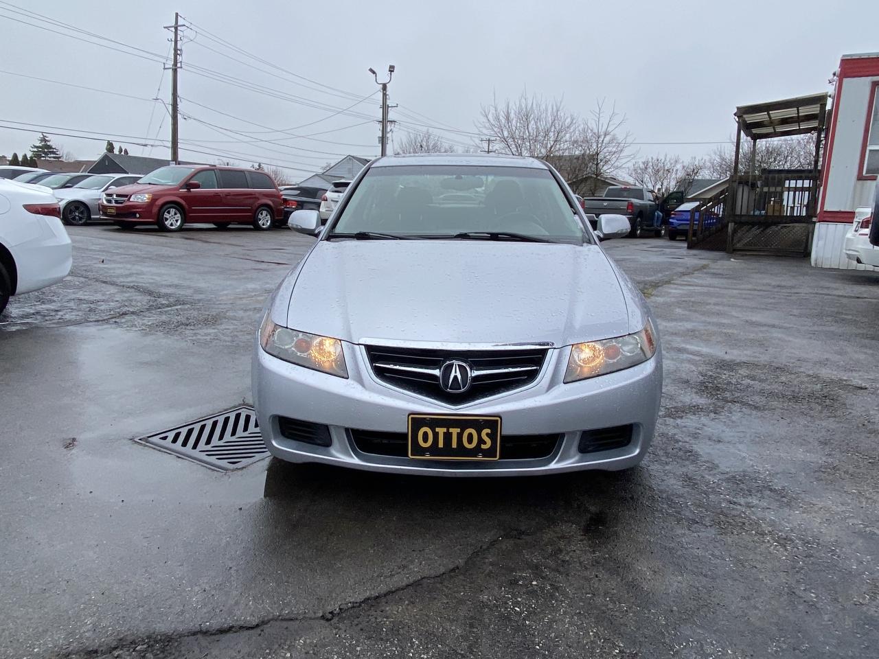 2004 Acura TSX 4dr Sport Sdn Auto Photo2