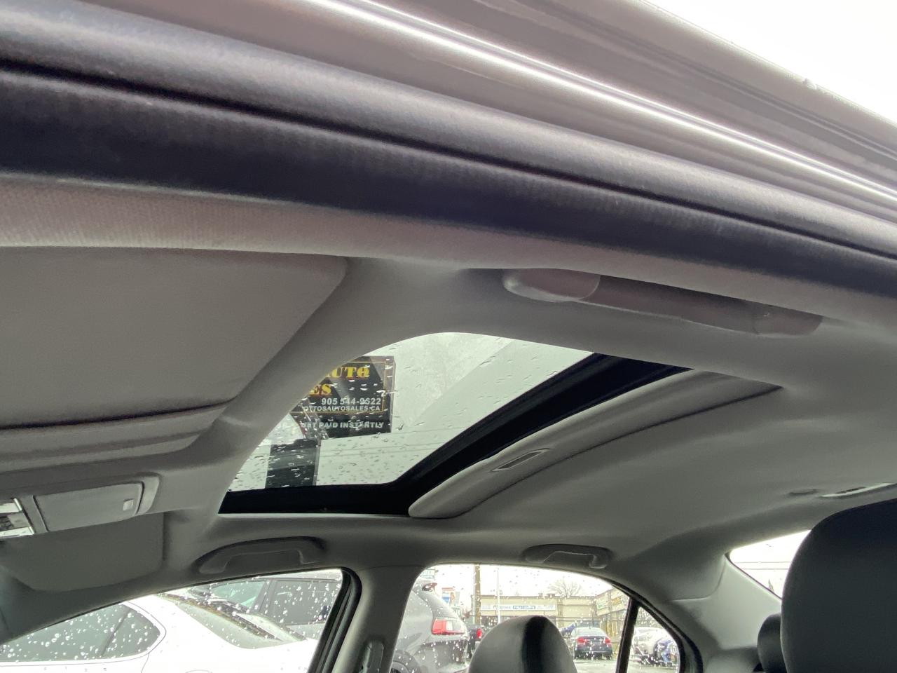 2004 Acura TSX 4dr Sport Sdn Auto Photo4