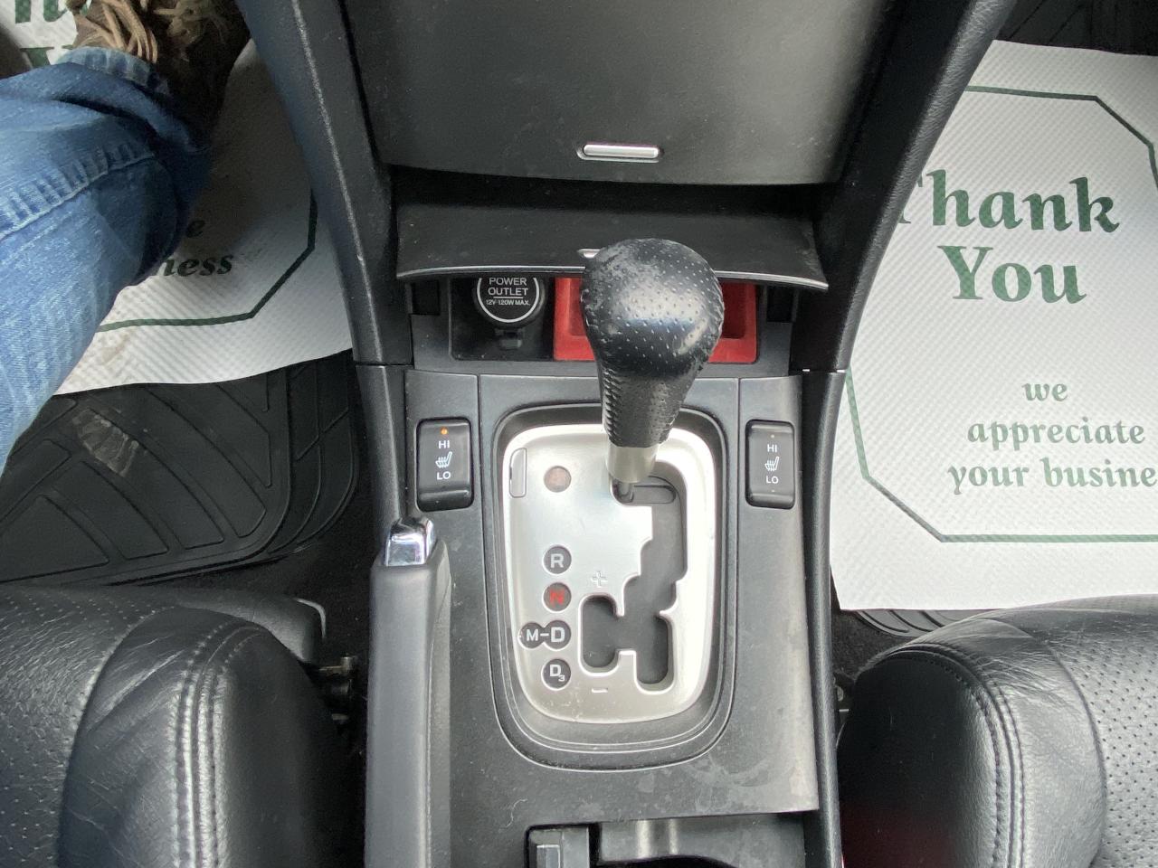 2004 Acura TSX 4dr Sport Sdn Auto Photo