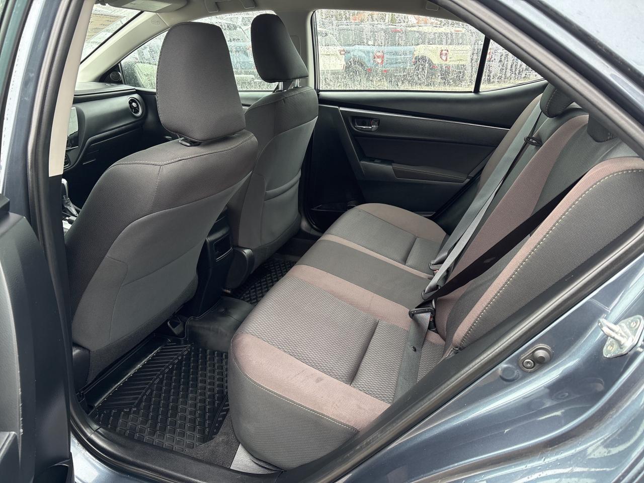 2019 Toyota Corolla LE CVT Photo