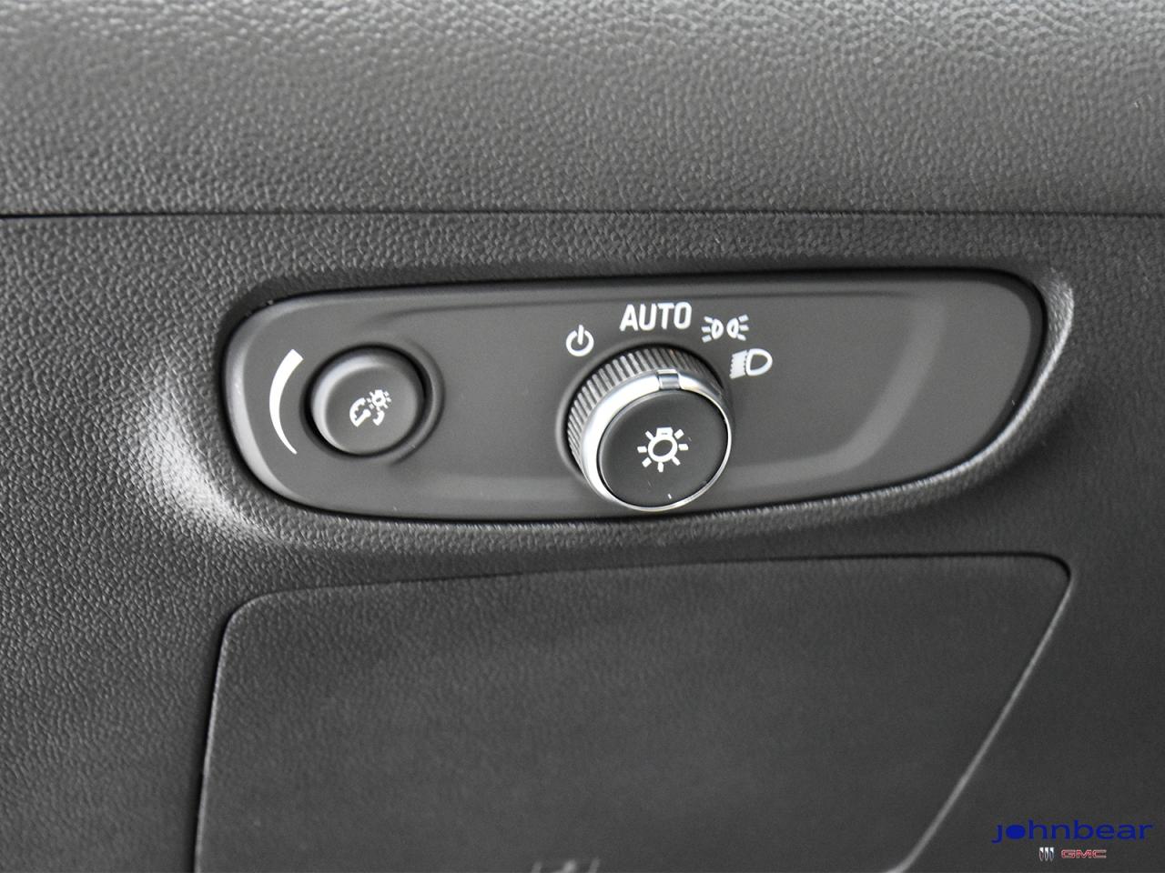 2024 Buick Encore GX Sport Touring Photo