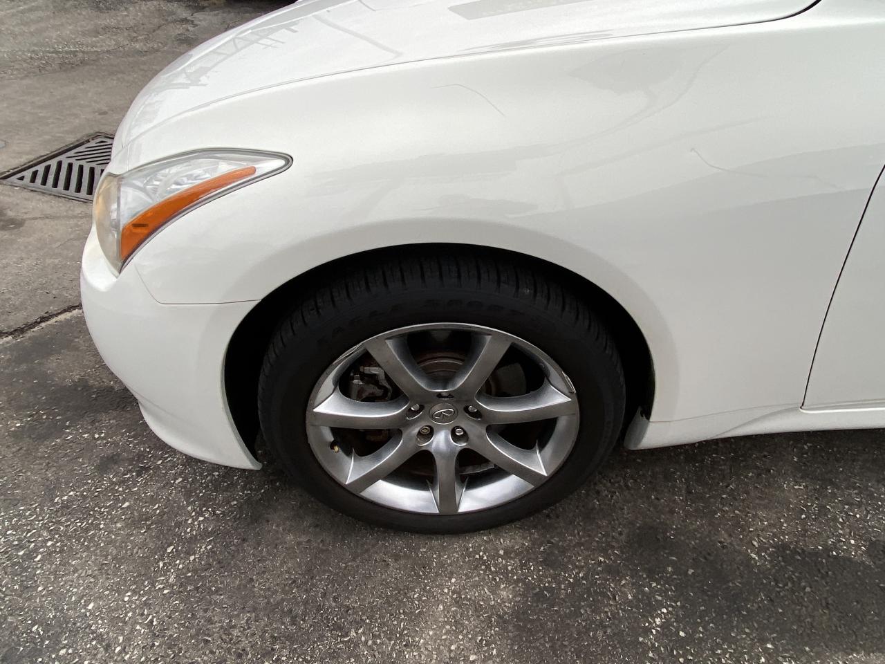 2010 Infiniti G37 2dr x AWD Photo