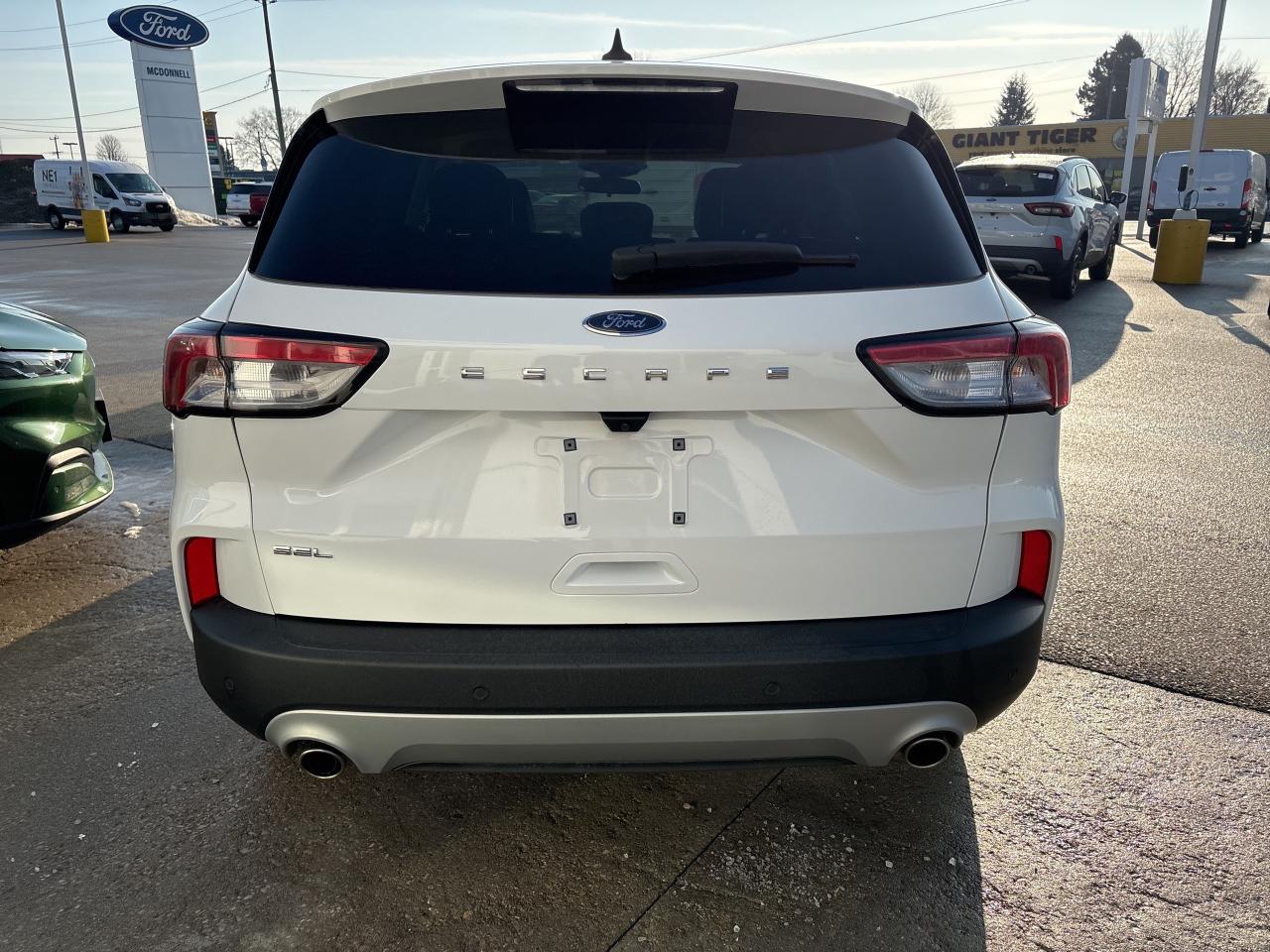 2022 Ford Escape SEL FWD Photo4
