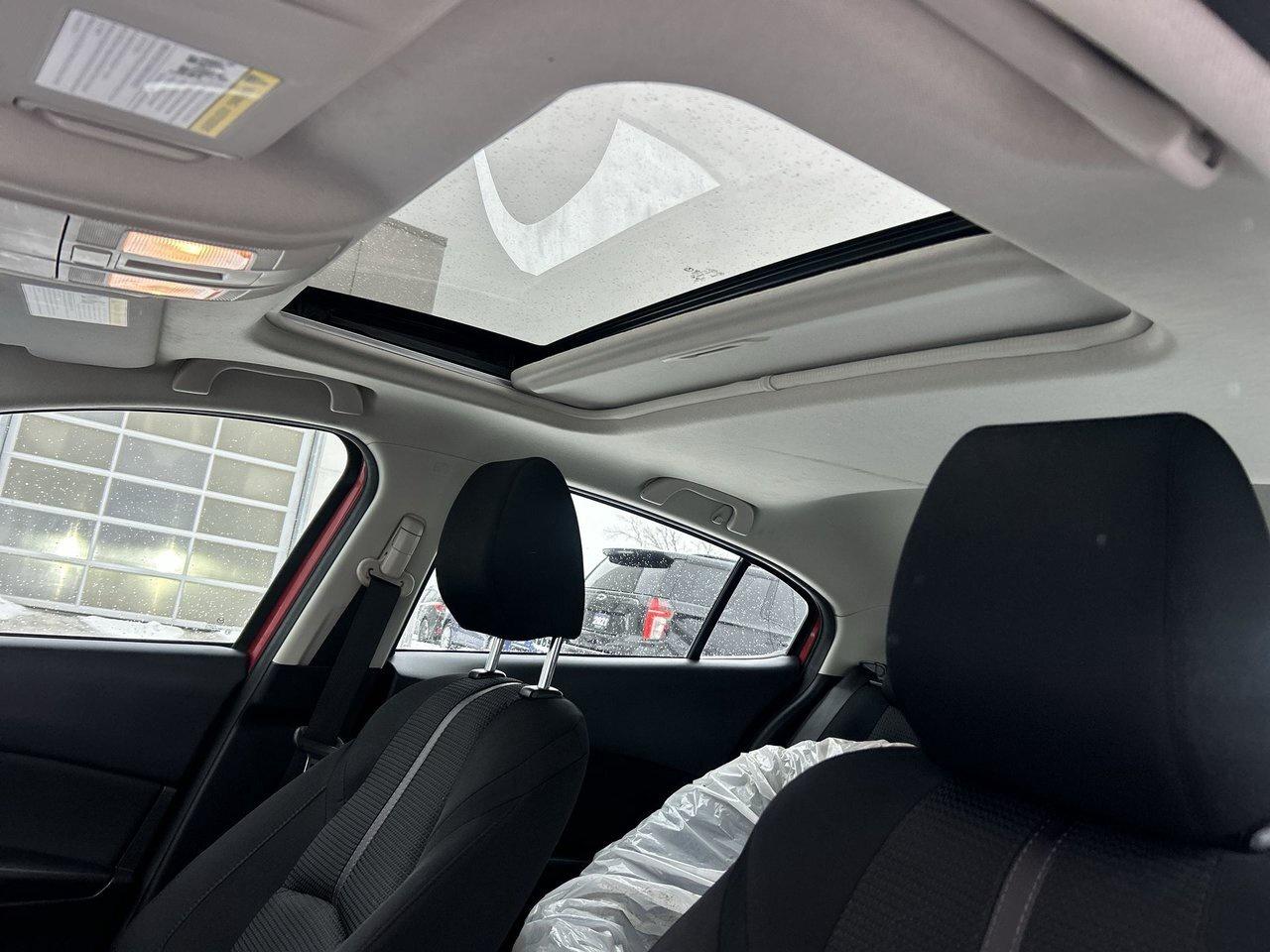 2018 Mazda Mazda3 Sport GS at Low KMs Sunroof Winter Tires Photo