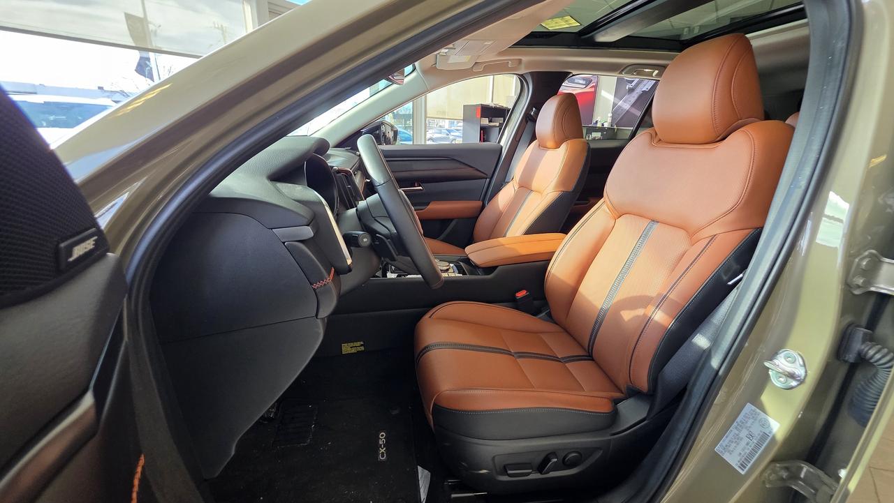 2024 Mazda CX-50 3.95% APR MANGER SPECIAL SUPER LOW KM Photo