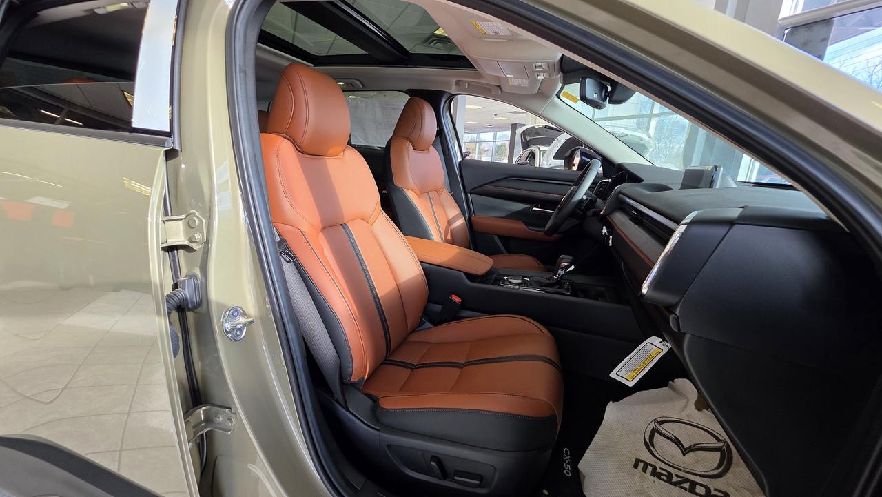 2024 Mazda CX-50 3.95% APR MANGER SPECIAL SUPER LOW KM Photo